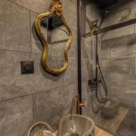 Appartement Week-end En Amoureux & Jacuzzi Privatif A 30min De Paris *